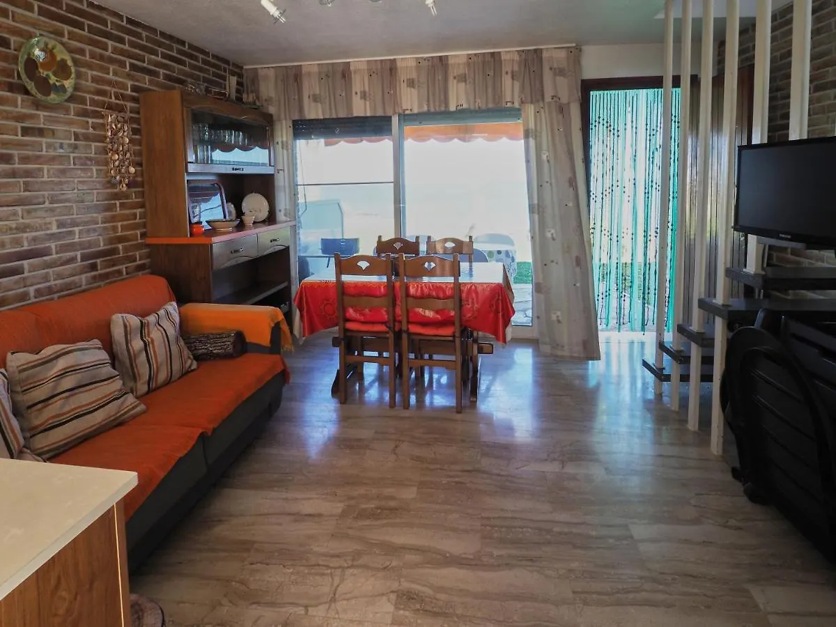 Apartamento En Primera Linea En Alcanar Playa - 4/5 Personas Sant Carles De La Rapita 0*,  Spain